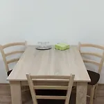 אכסניה White Coral Club