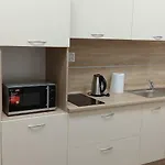 אכסניה White Coral Club