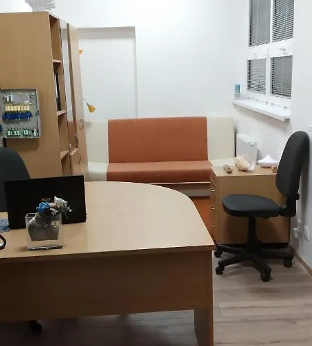 אכסניה White Coral Club *